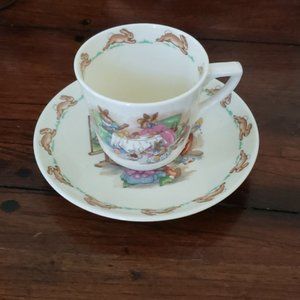 Bunnykins Royal Doulton English Fine Bone China